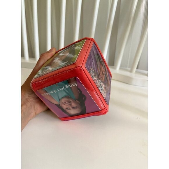 LovEvery Simon Says Cube - Picture 2 of 2